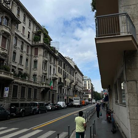 Moscova Luxury Bruno Apartment Milano Exterior foto